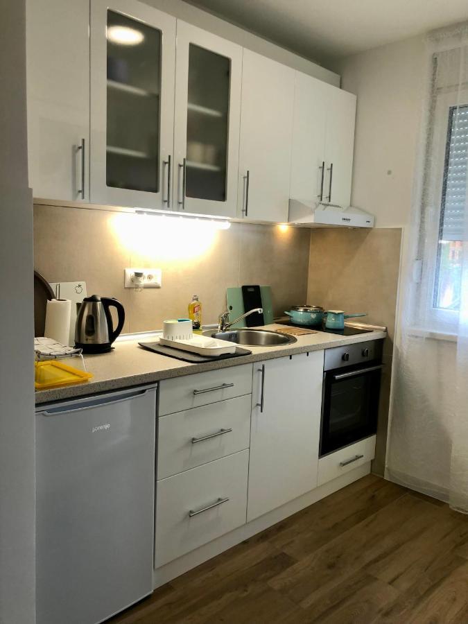 Apartments Biro ซูโบติกา ภายนอก รูปภาพ